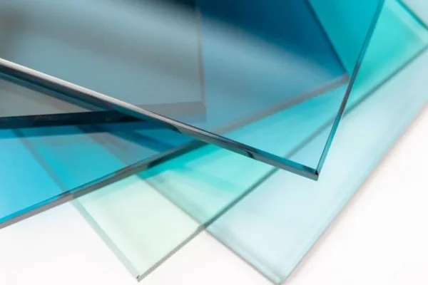 Tempered glass squares 23x26 inches are durable, safe, and stylish. Ideal for home and office use with practical benefits and creative applications.